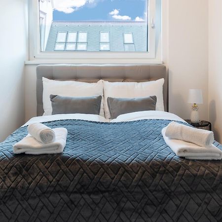 Sky9 Apartments Stadthalle Wien Ngoại thất bức ảnh